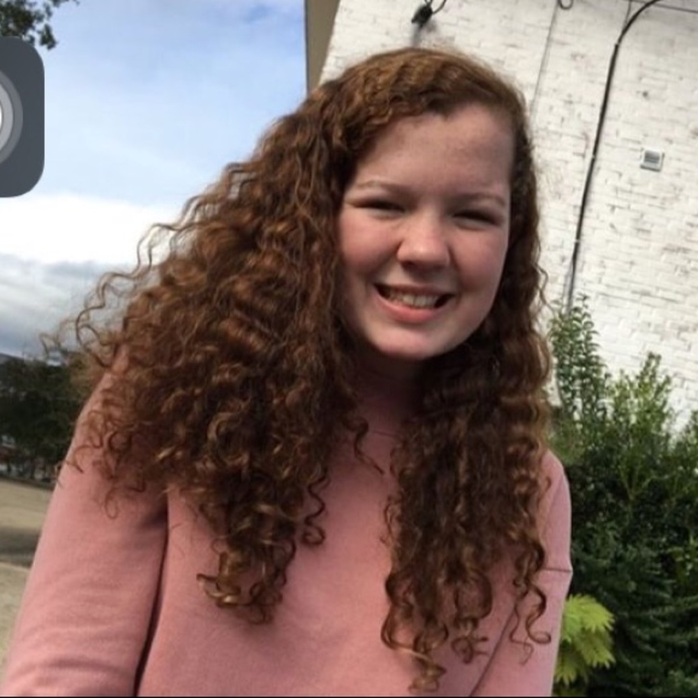 Meet your Posher, Clara